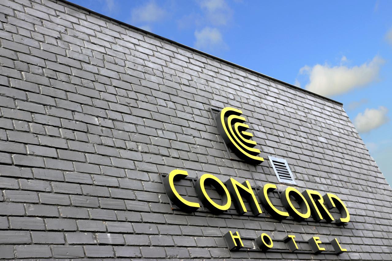 Concord Hotel Bishkek Exterior foto